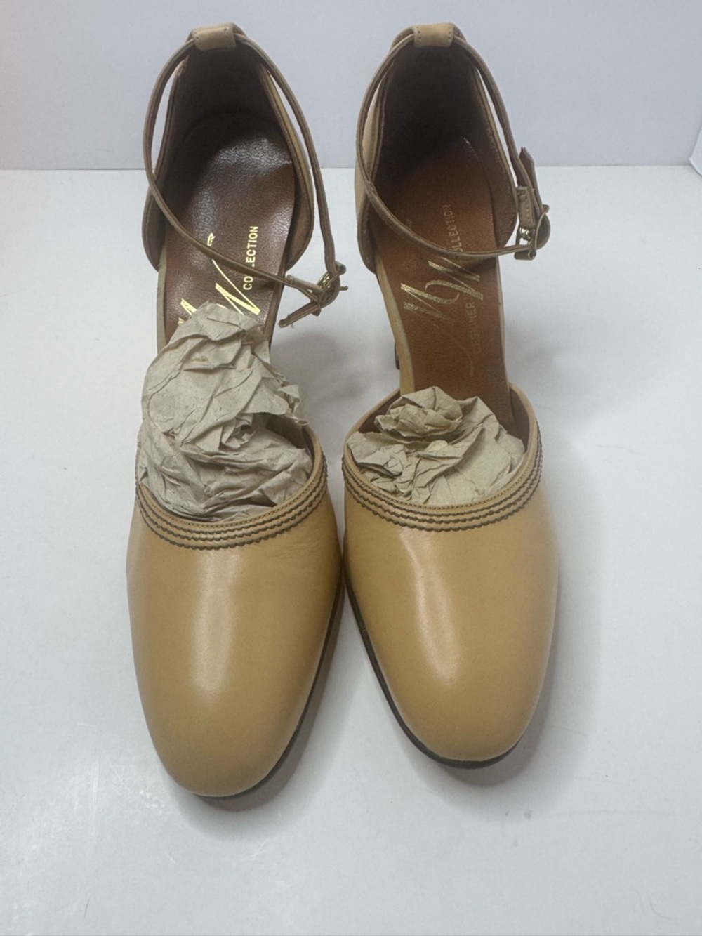 Vintage MW Designer Collection Tan Leather Heels Women's Size 5.5B